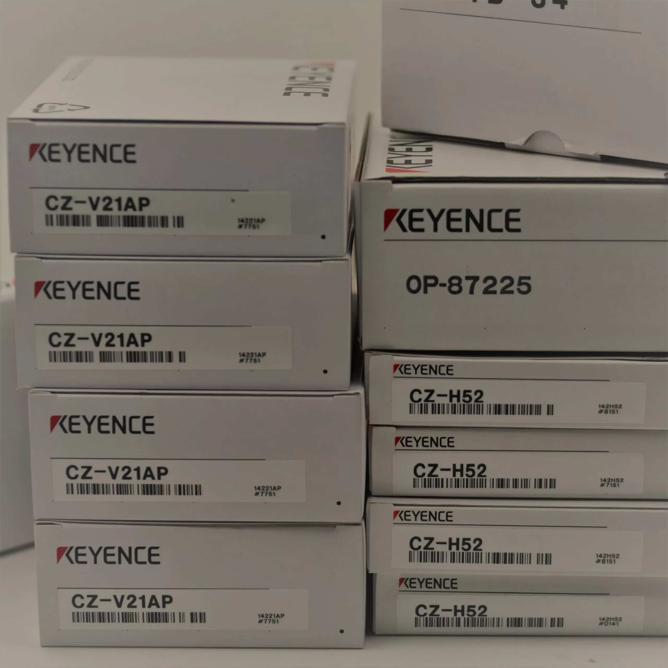 RGB Digital Fiberoptic Sensors CZ-V21 CZ-V21A CZ-V21AP CZ-V22 CZ-V22A CZ-V22AP